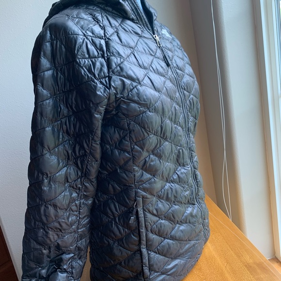 North Face Jacket Puffer Charcoal Black. Women’s Small. - Picture 4 of 13